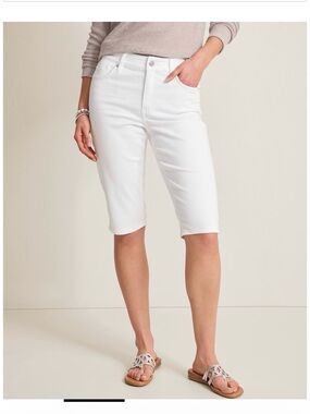 Tommy Bahama White knee length denim shorts